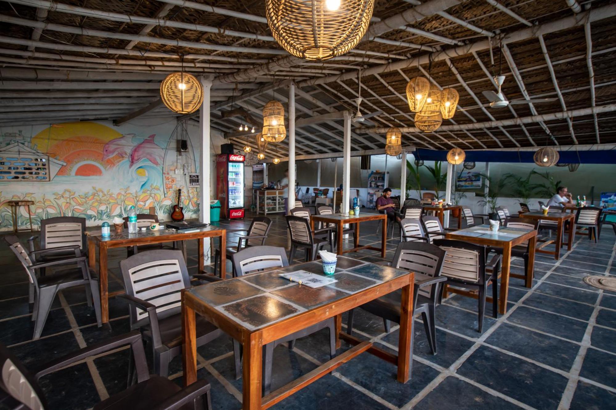 Sunset Cafe Beach Stay Гокарна Екстер'єр фото